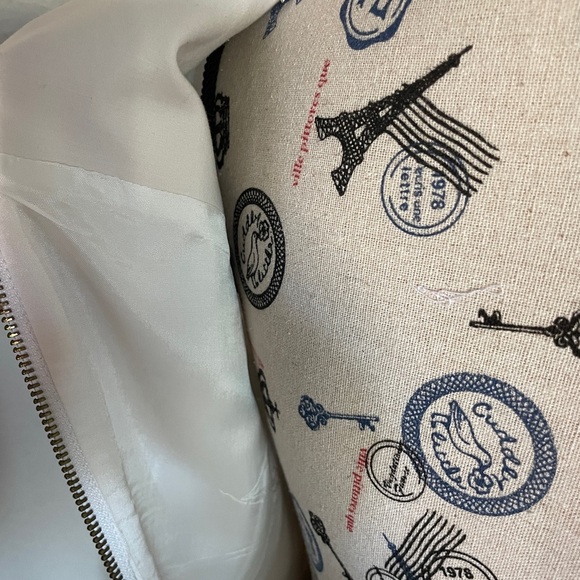 Michael Kors Collection Sheath Dress with Black Trim - Size 8P - Picture 10 of 12